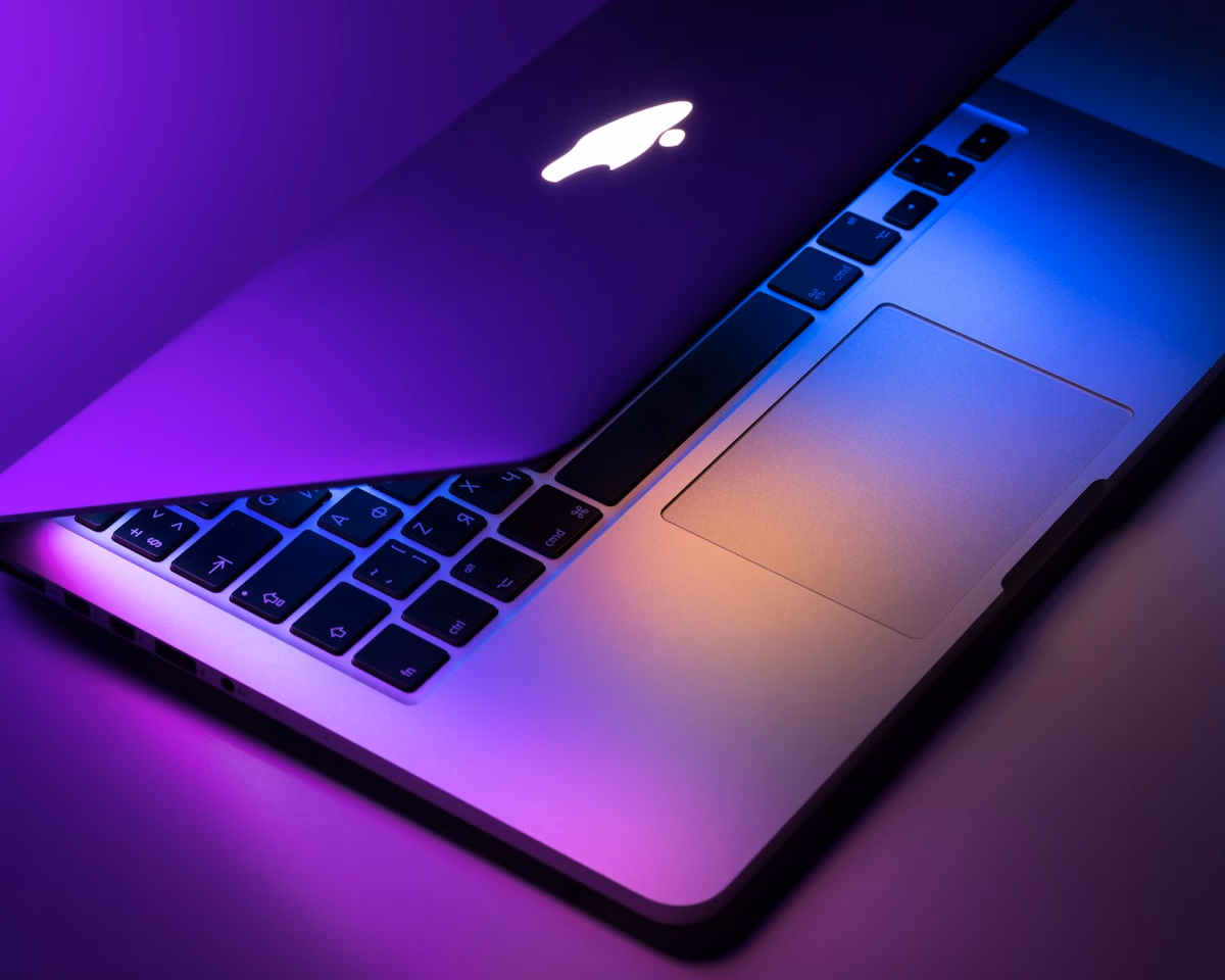 MacBook